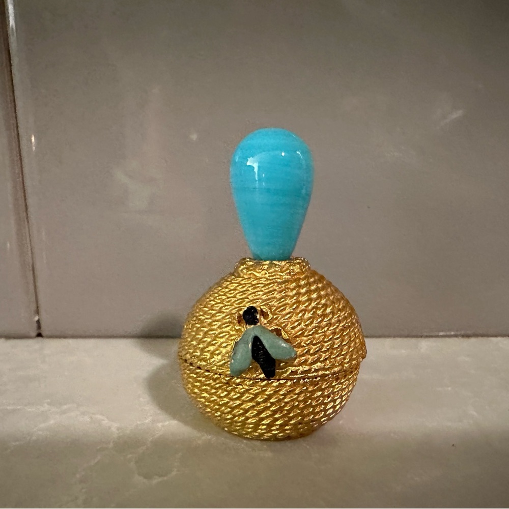 Vintage Florenza Mini Solid Perfume Beehive Rare Collectible
